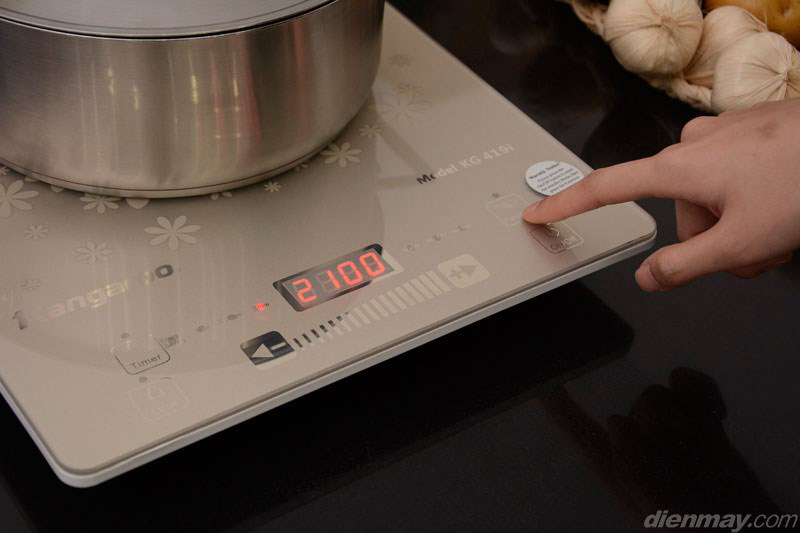 6 chế độ nấu tự động - Bếp từ Kangaroo KG419i