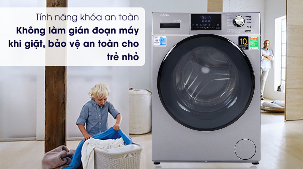 Máy giặt AQUA AQD-DD900F S có trang bị khóa an toàn giúp bảo vệ an toàn cho bé