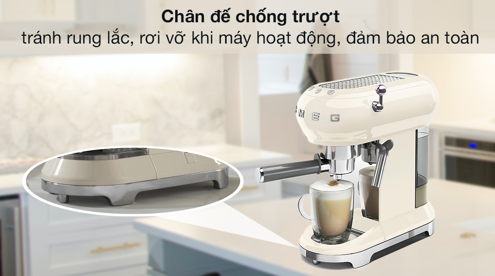 Máy pha cà phê Smeg ECF01CREU (535.43.655) - Chân đế chống trượt