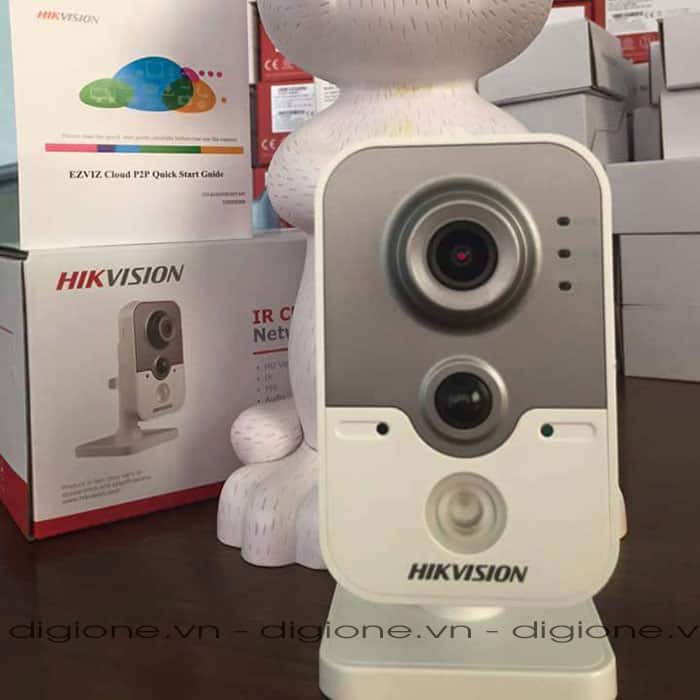 Camera IP Wifi Hikvision DS-2CD2420F-IW 1080p